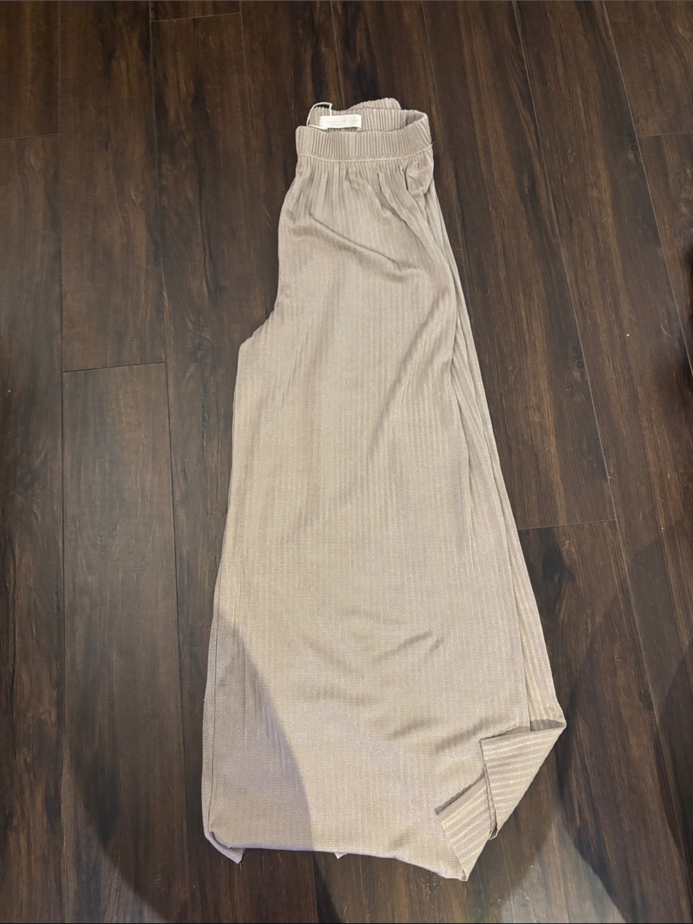 Ribbed Lounge Joggers in Taupe